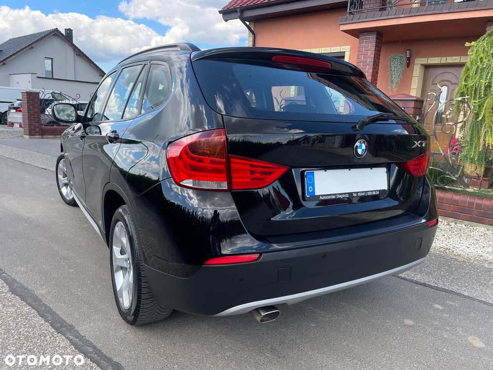 BMW X1 sDrive18d xLine - 10