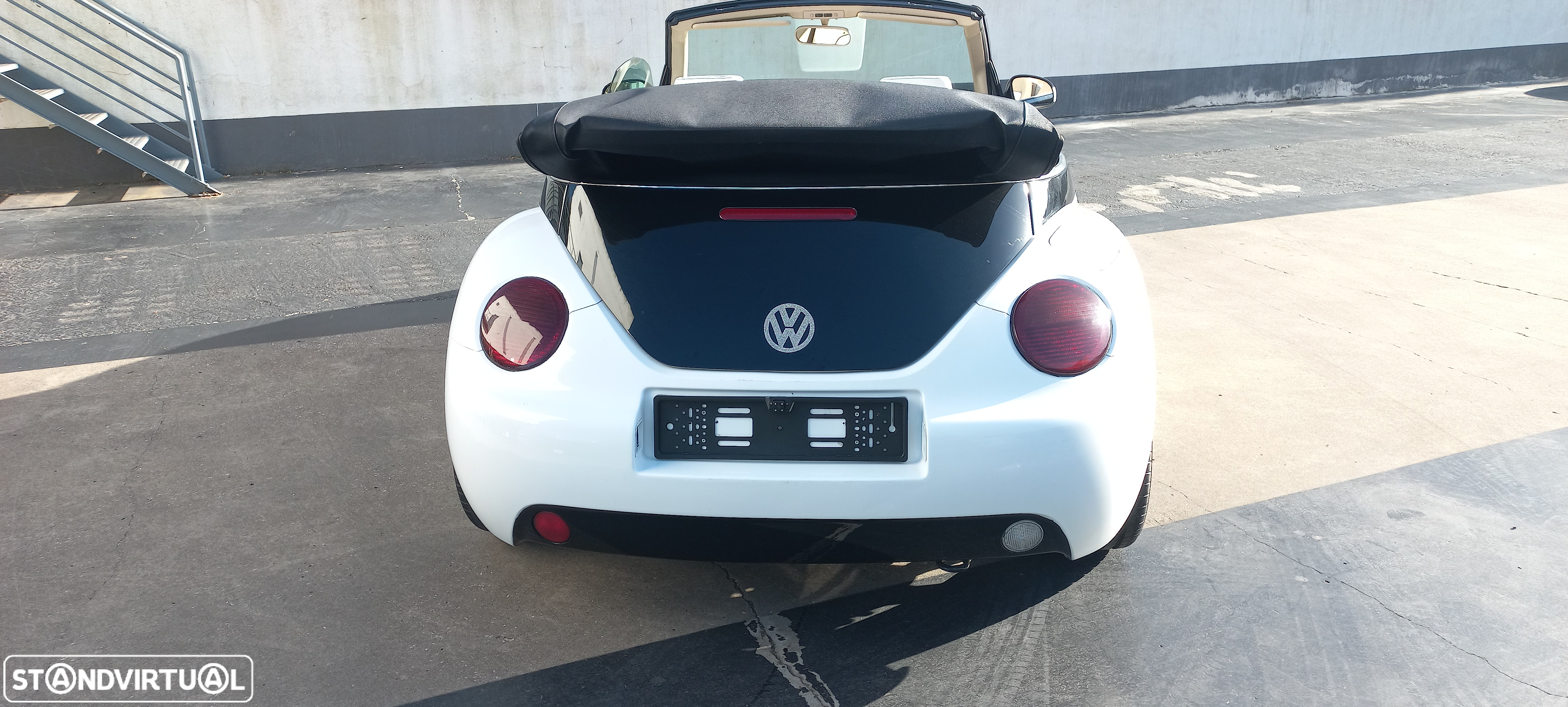 VW New Beetle Cabriolet 1.9 TDi Top Couro - 51