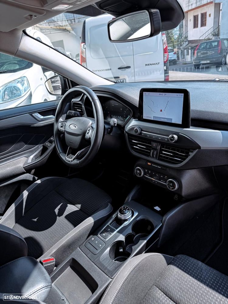 Ford Focus 1.5 TDCi ECOBlue Connected Aut. - 10