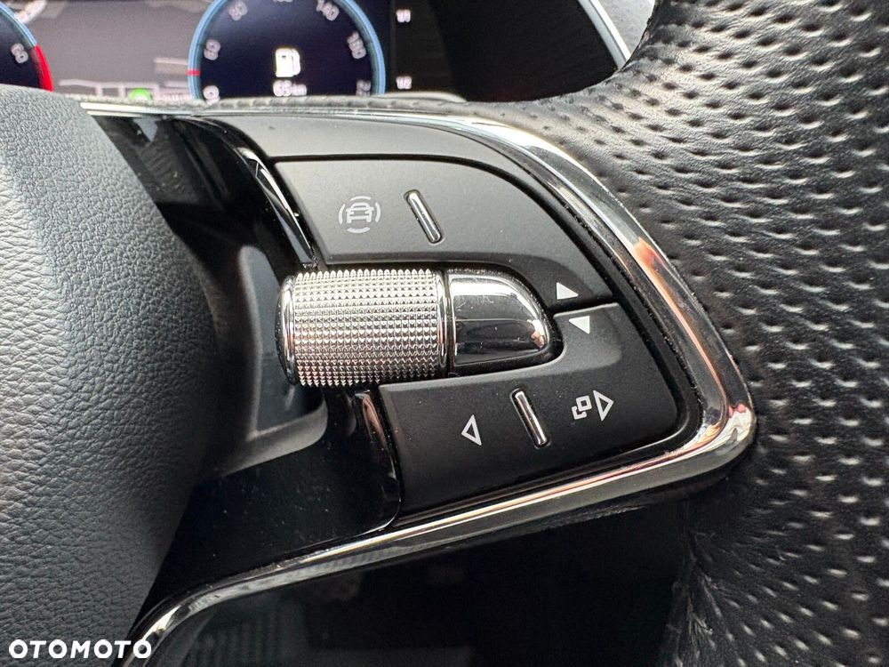 Skoda Superb 1.5 TSI Ambition DSG - 24