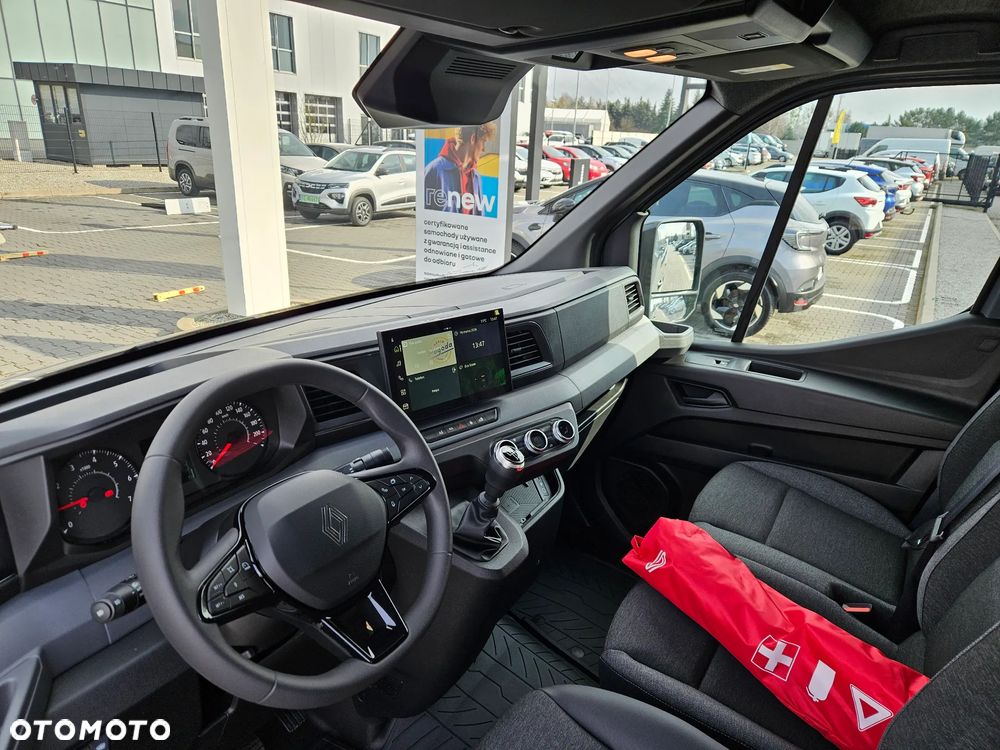 Renault Master Furgon RWD L4H3 170 KM - 4