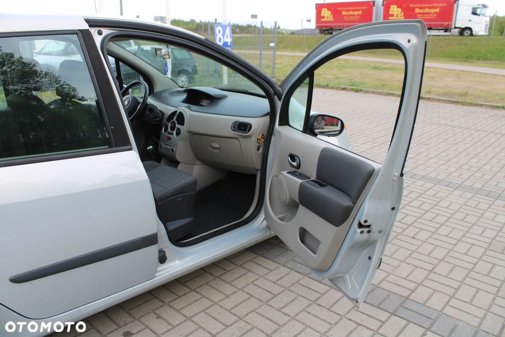 Renault Modus - 22