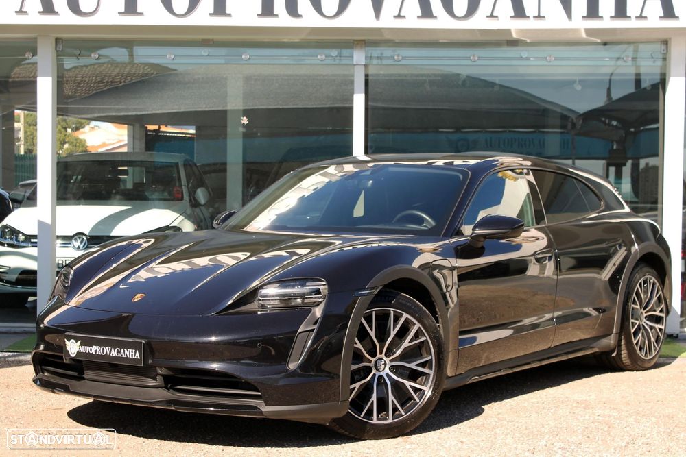 Porsche Taycan Cross Turismo - 3