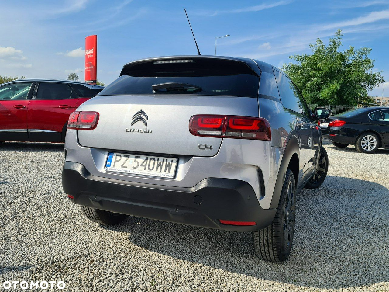 Citroën C4 Cactus 1.2 PureTech Shine S&S - 2