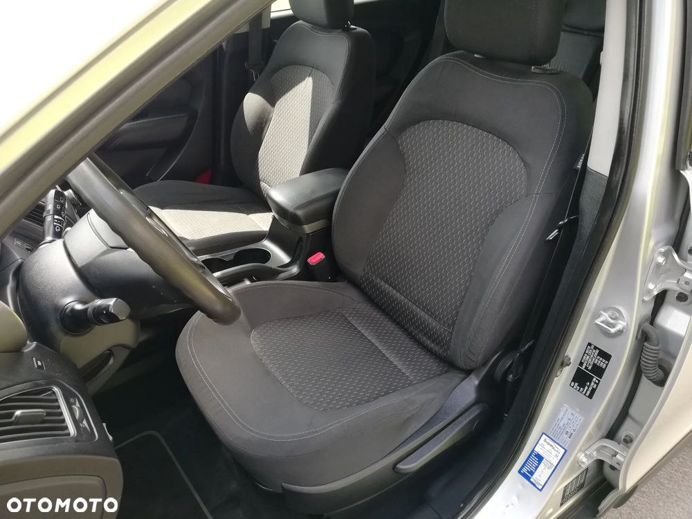 Hyundai ix35 1.7 CRDi 2WD Classic - 23