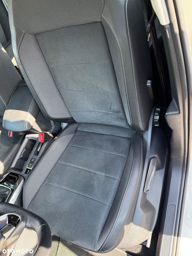 Volkswagen T-Roc 1.5 TSI Style DSG - 18