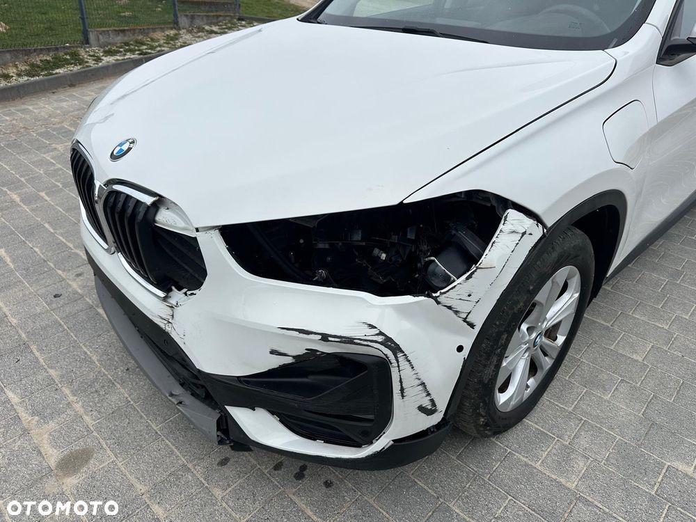 BMW X1 xDrive25e Business Edition - 8