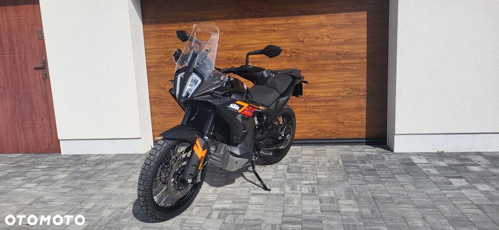 KTM Adventure - 9