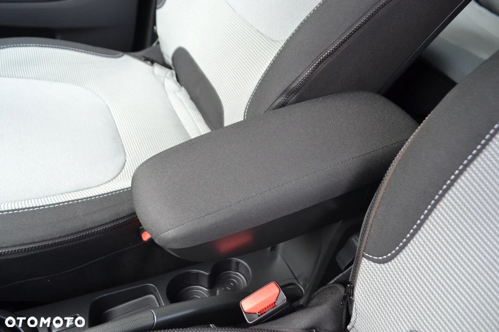 Renault Captur - 21