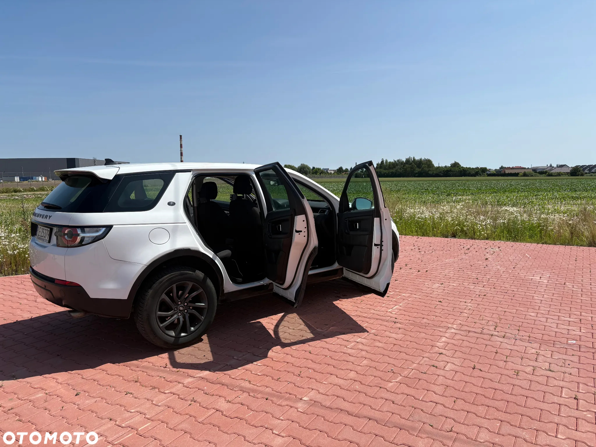 Land Rover Discovery Sport 2.0 D150 R-Dynamic S - 12