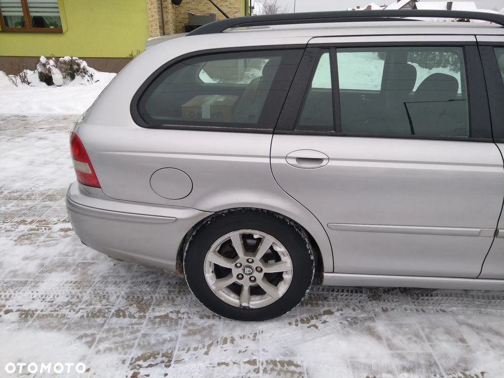 Jaguar X-Type - 6