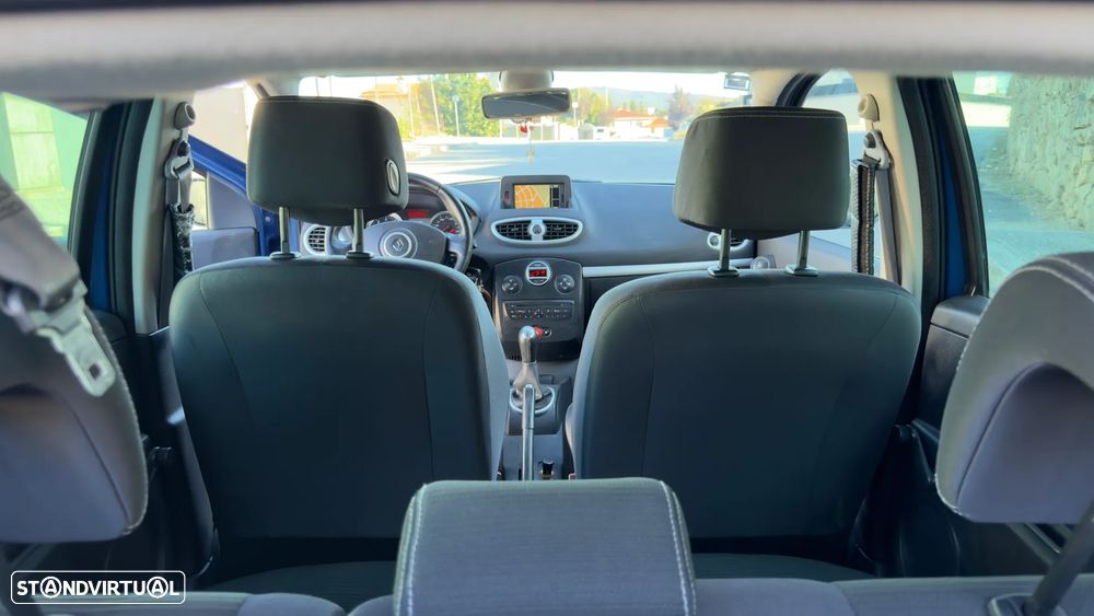 Renault Clio 1.5 dCi Confort 89g - 16