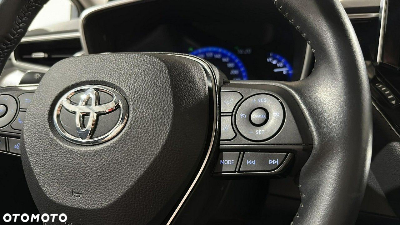 Toyota Corolla - 21