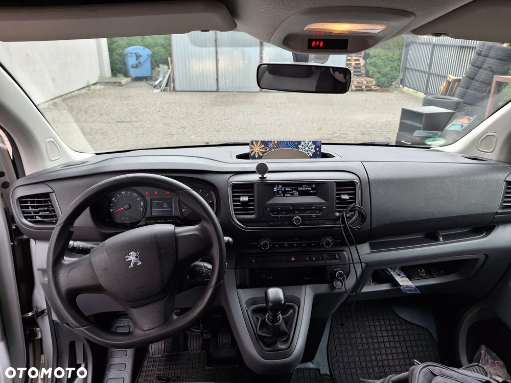 Peugeot Expert Kombi Standard 2,8t - 5