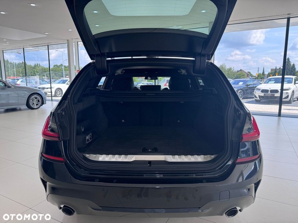 BMW Seria 3 - 17