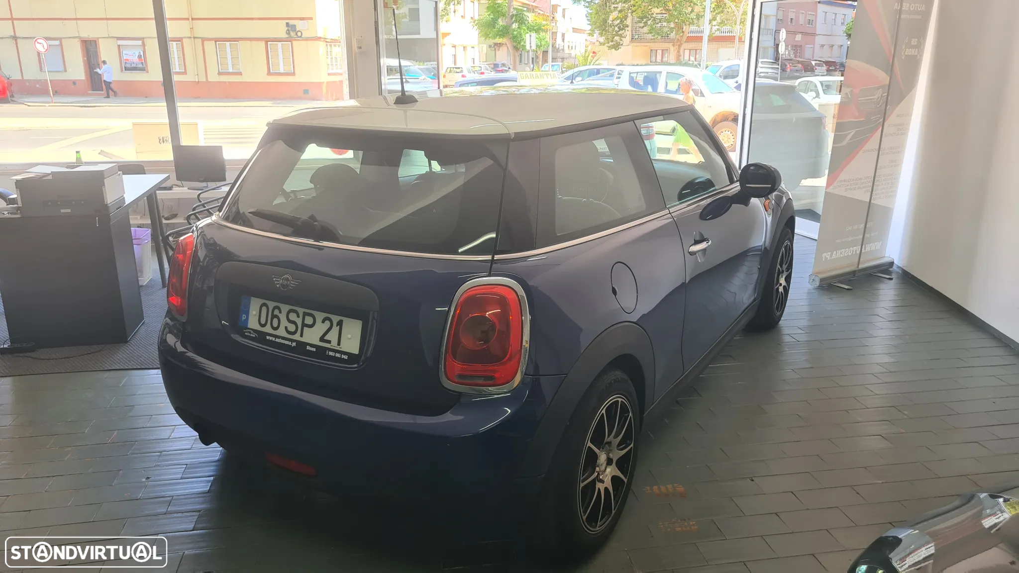 MINI 3 Portas One D - 5