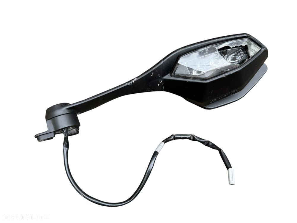 Lusterko P   Yamaha Niken 900    17-21R - 10