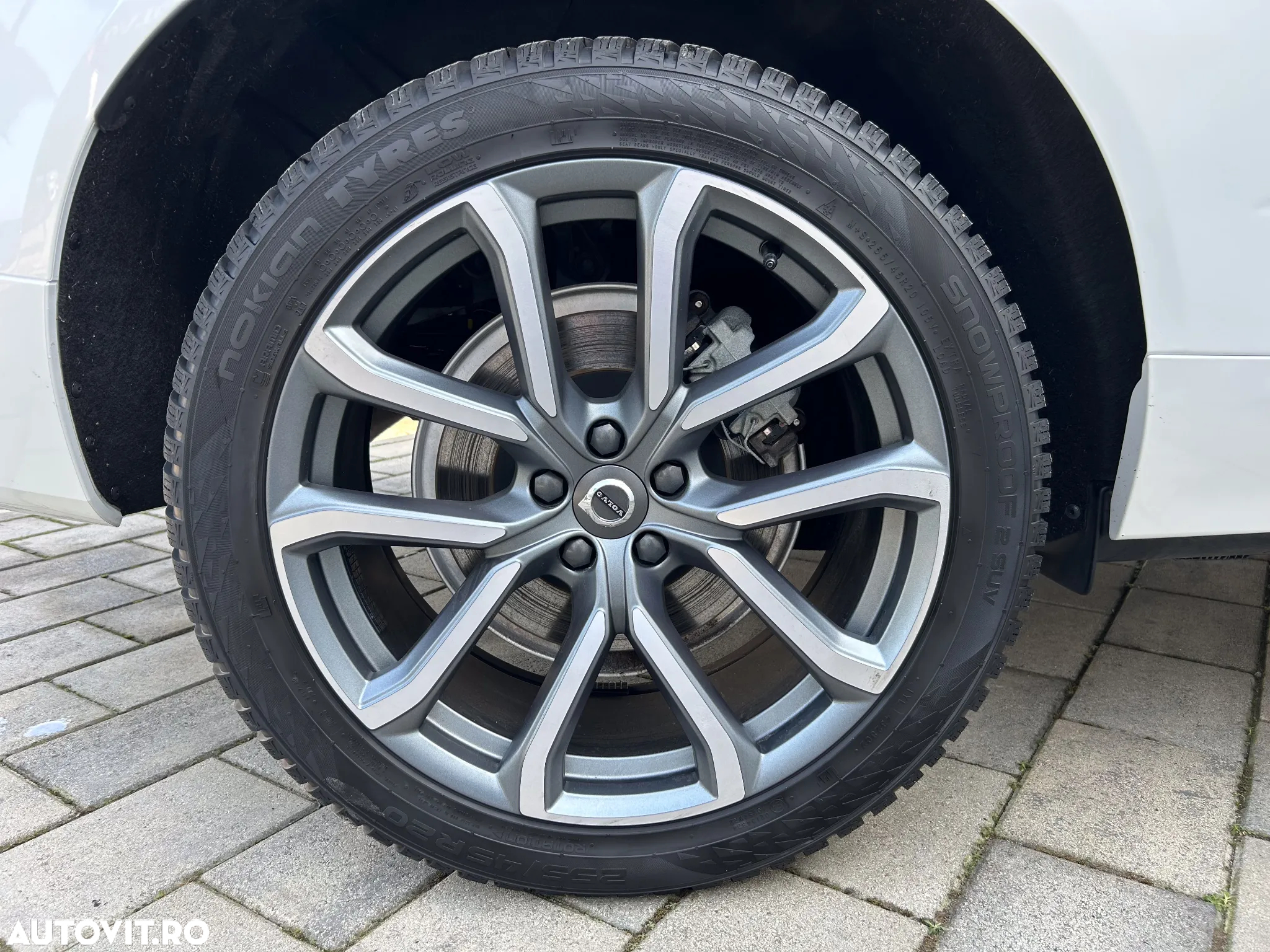 Volvo XC 60 Recharge T8 AWD AT Ultimate Dark - 21
