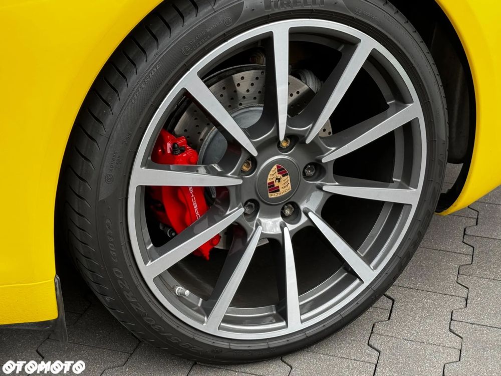 Porsche 911 Carrera 4S PDK - 7