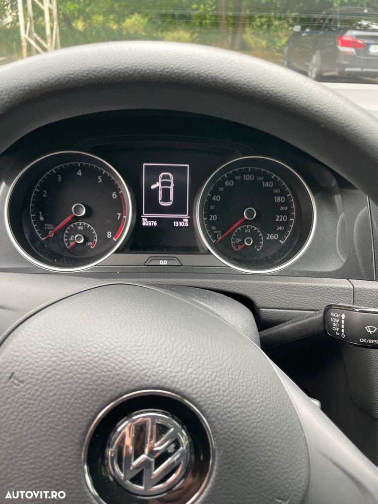 Volkswagen Golf - 4