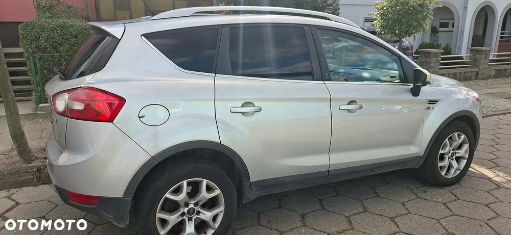 Ford Kuga 2.0 TDCi 4WD Titanium - 3