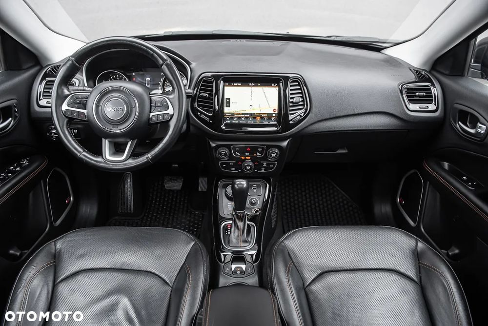 Jeep Compass 1.4 TMair Limited 4WD S&S - 27