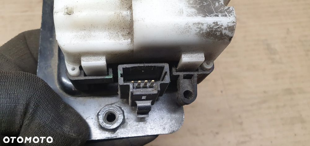 Rygiel zamek klapy bagażnika Peugeot 607 - 5