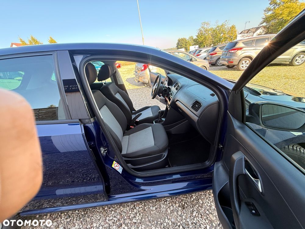 Volkswagen Polo 1.2 Comfortline - 22