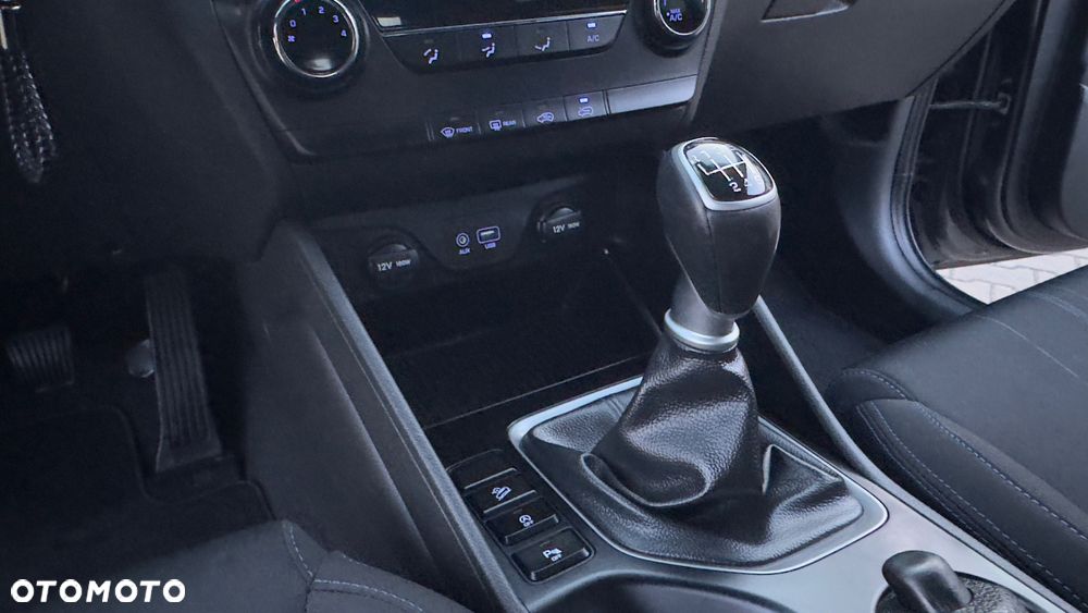 Hyundai Tucson 1.7 CRDI BlueDrive Comfort 2WD - 28