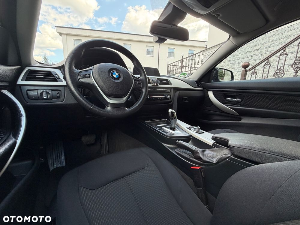 BMW Seria 4 420i Sport Line - 32