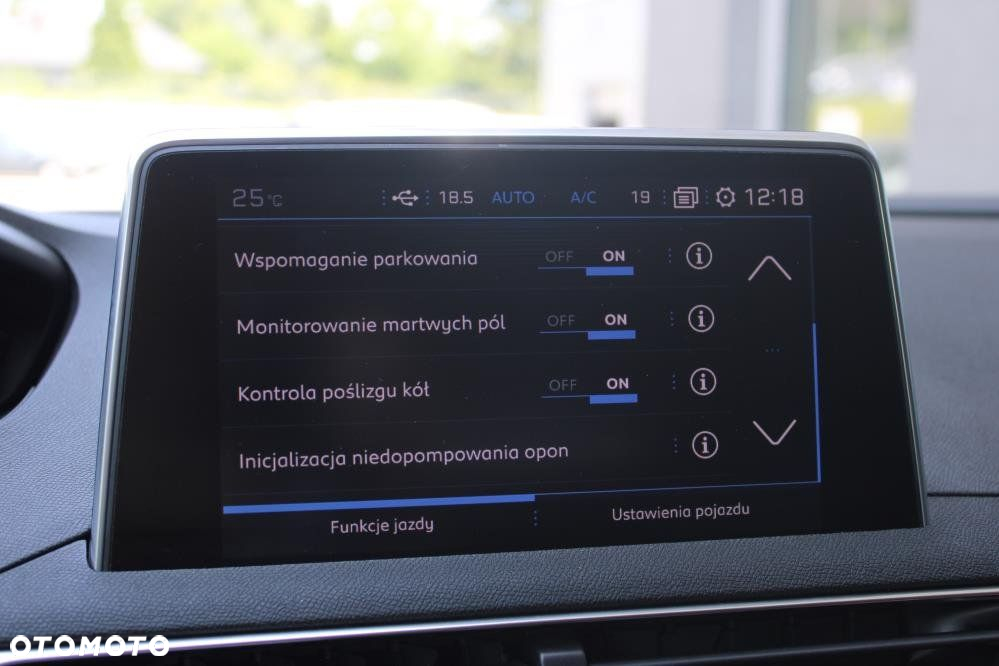 Peugeot 5008 - 25