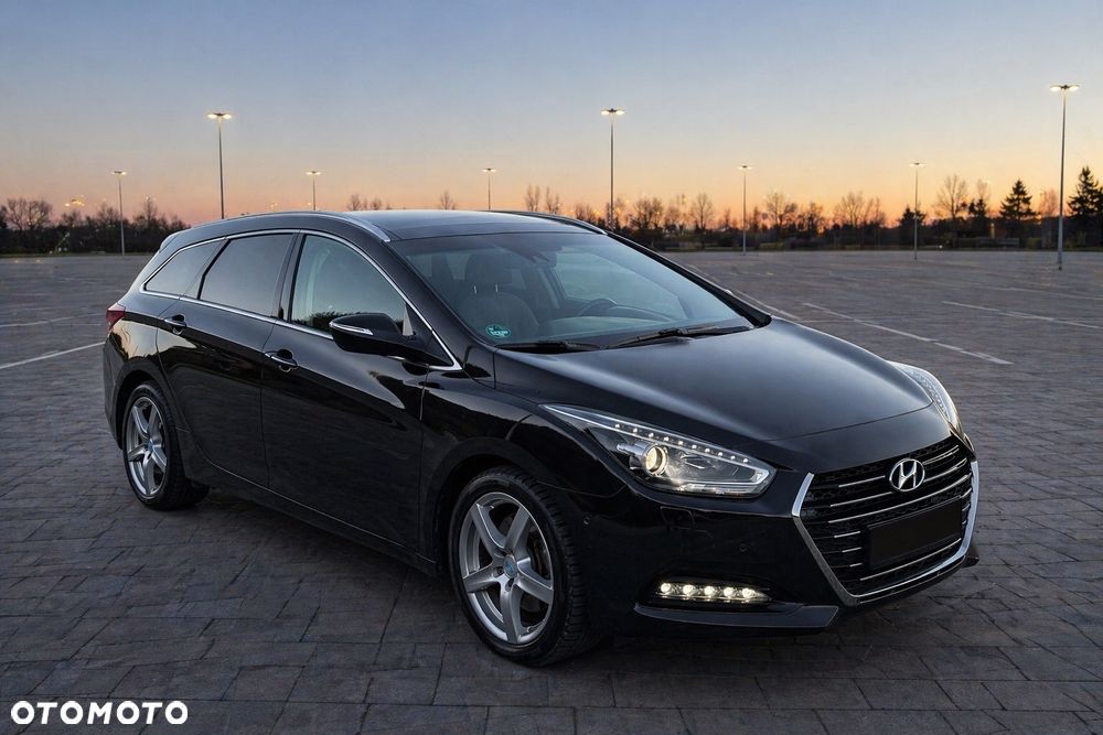 Hyundai i40 Kombi 1.7 CRDi Premium - 22