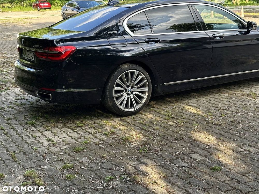 BMW Seria 7 740Le xDrive iPerformance - 2