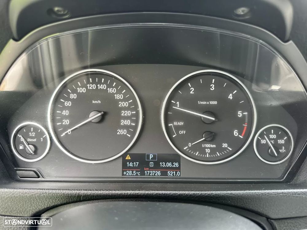 BMW 318 d Aut. Sport Line - 42