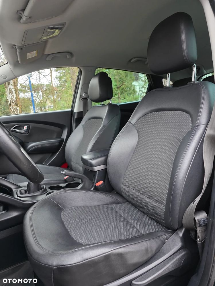 Hyundai ix35 blue 1.6 2WD Finale Gold - 21