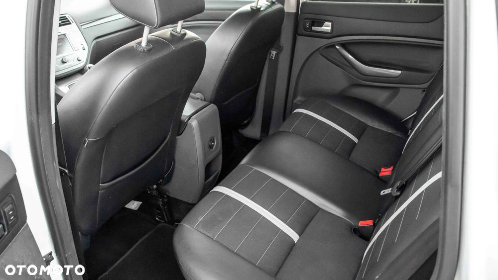 Ford Kuga 2.0 TDCi 4WD Titanium - 21