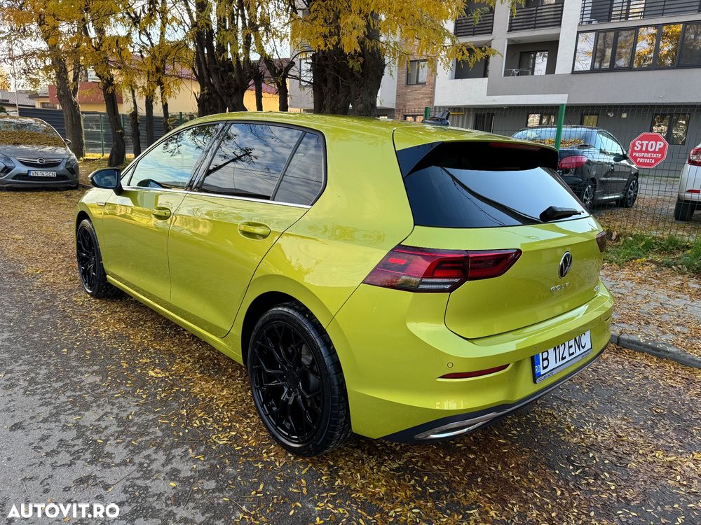 Volkswagen Golf 1.5 eTSI ACT DSG MHEV Style - 3