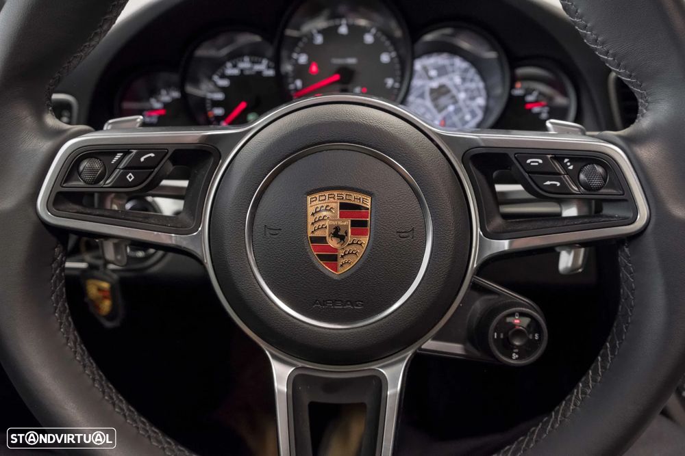 Porsche 911 (991) Carrera 2 S PDK - 16