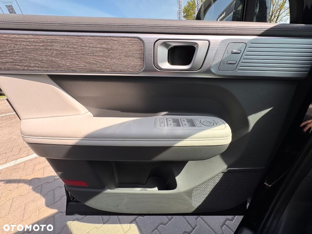 Hyundai Santa Fe - 30