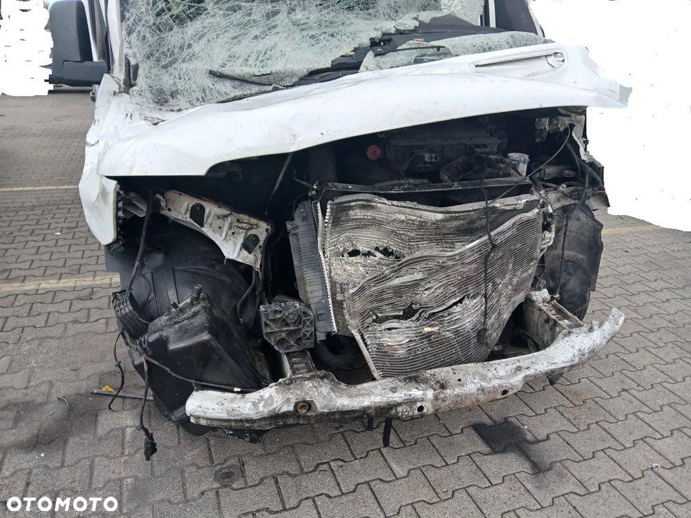 Mercedes-Benz sprinter - 9