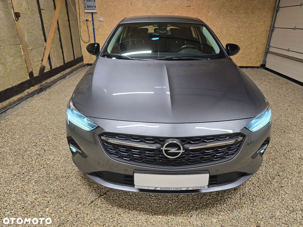 Opel Insignia 2.0 CDTI Elegance S&S - 2