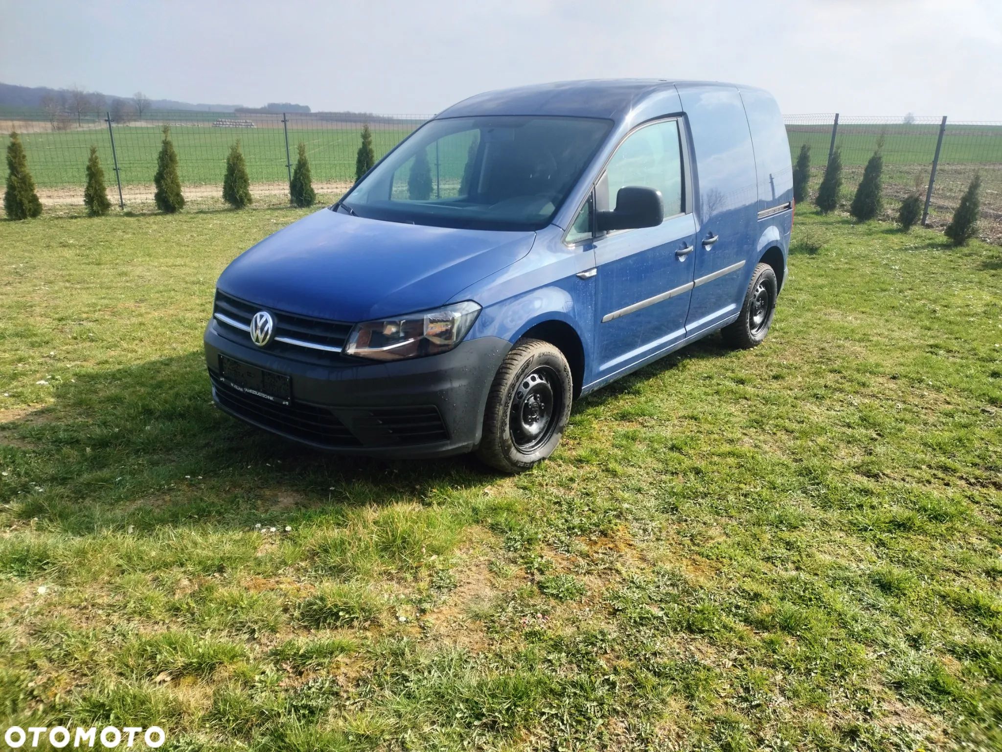 Volkswagen Caddy - 1