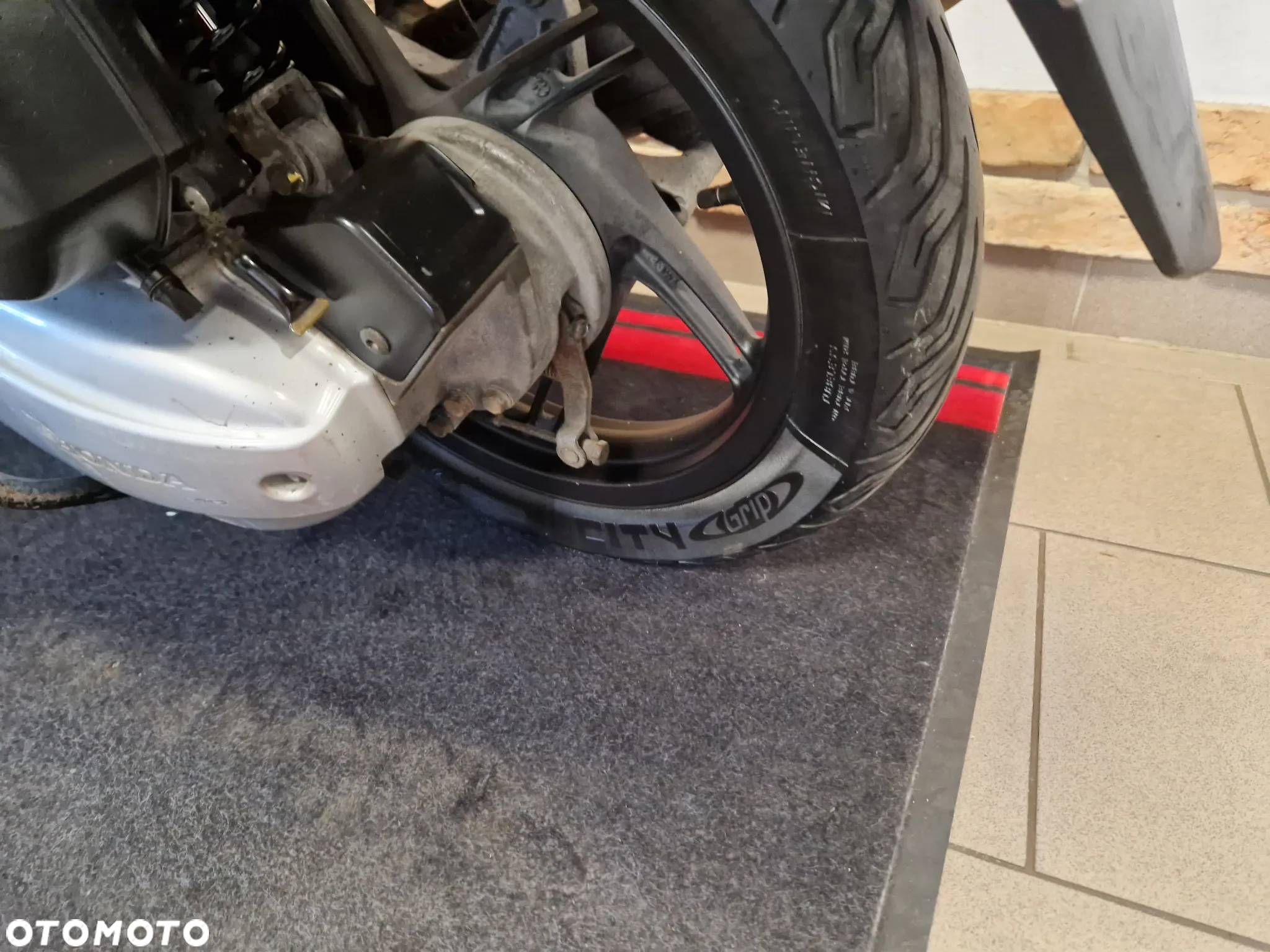 Honda PCX - 11