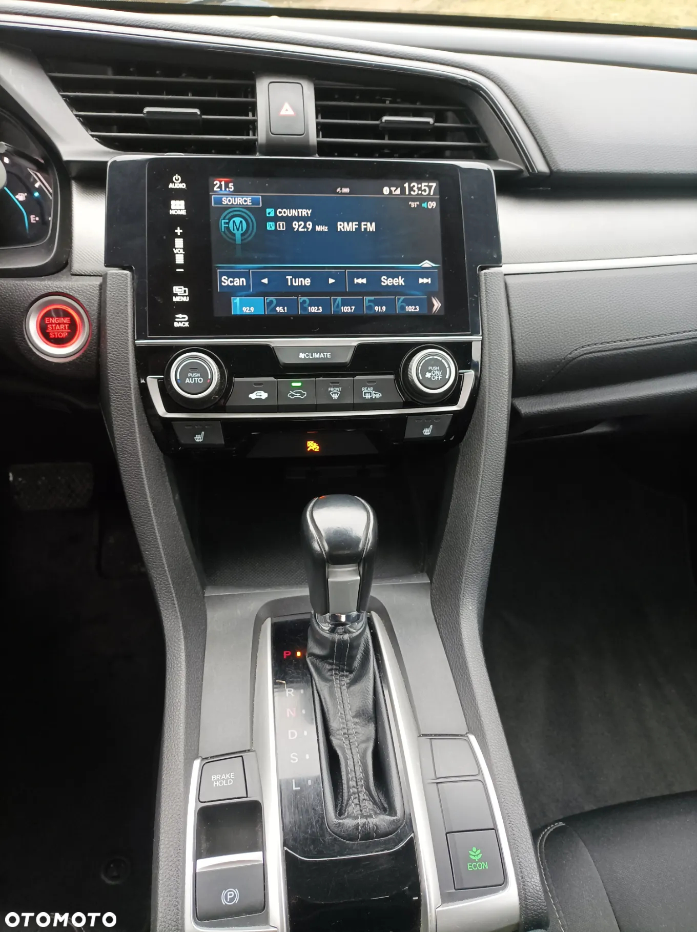 Honda Civic 2.0 i-VTEC LX CVT - 11