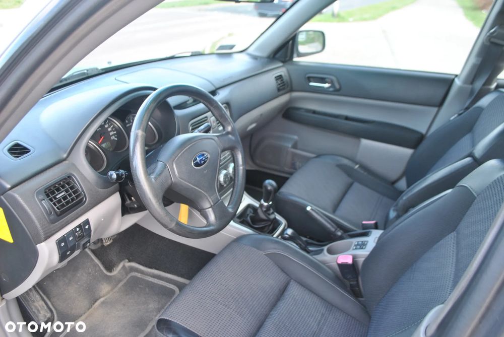Subaru Forester 2.0 X - 9