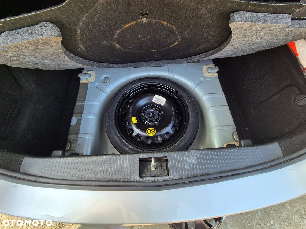 Opel Astra 1.6 Design Edition - 35