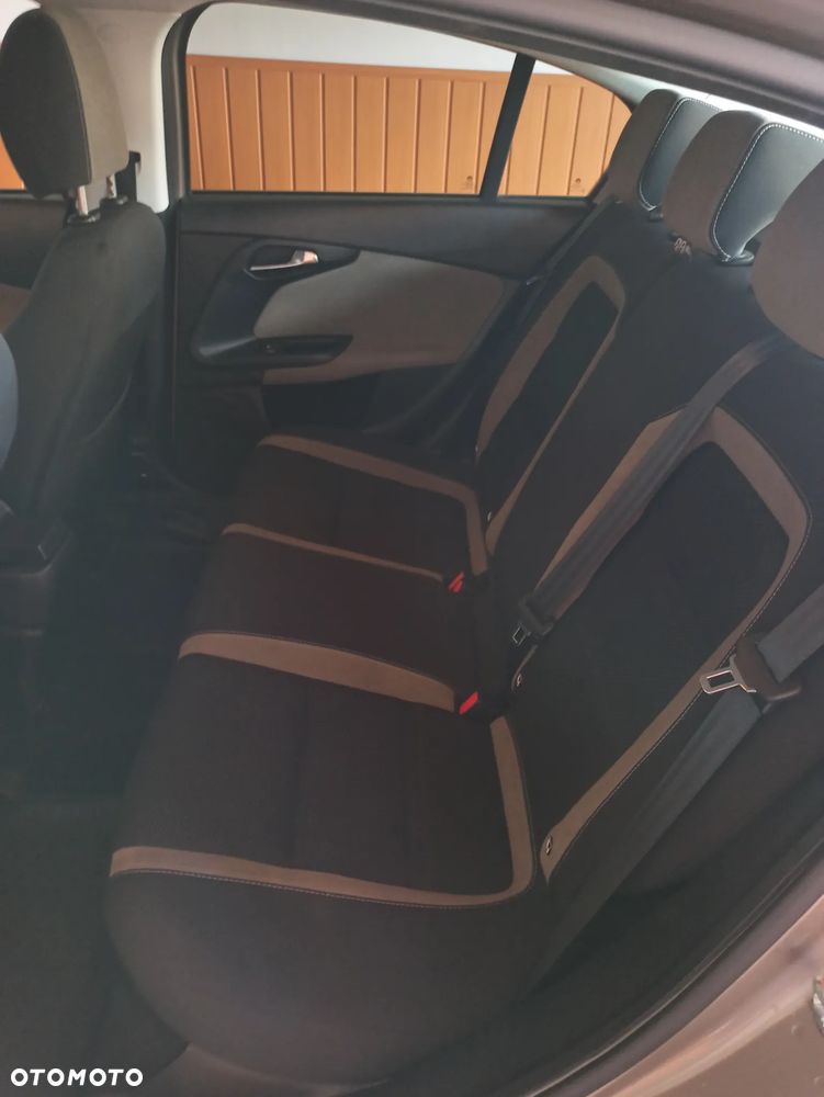 Fiat Tipo 1.4 16V Lounge EU6d - 17