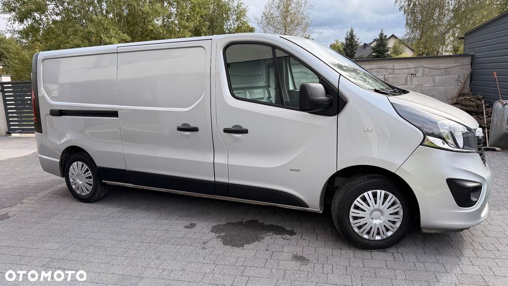 Opel Vivaro - 9