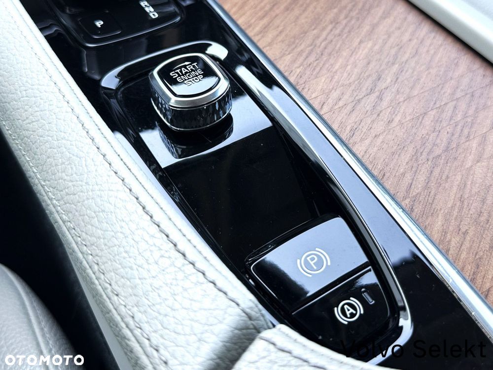 Volvo S90 - 23