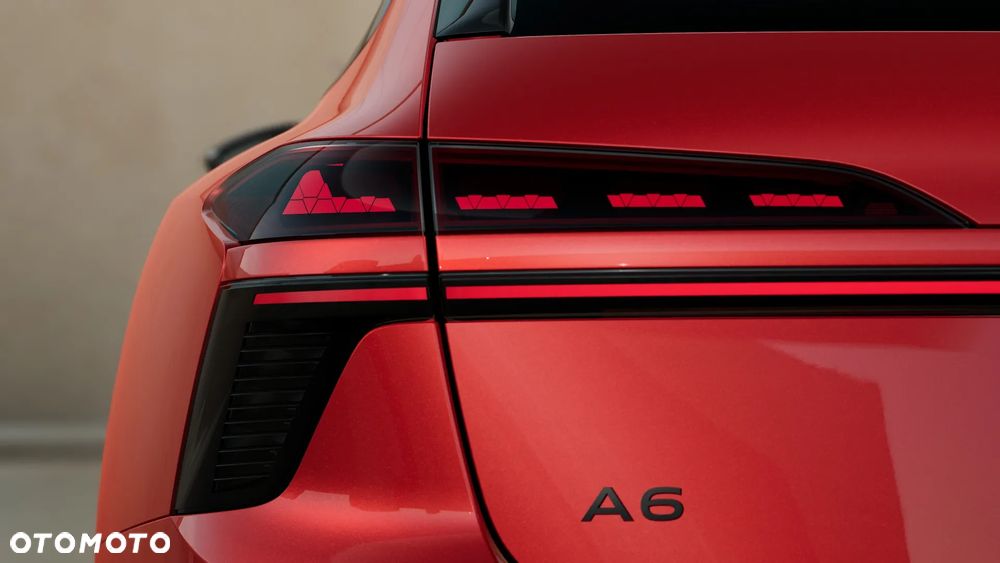 Audi A6 Avant TFSI mHEV Quattro S tronic - 4